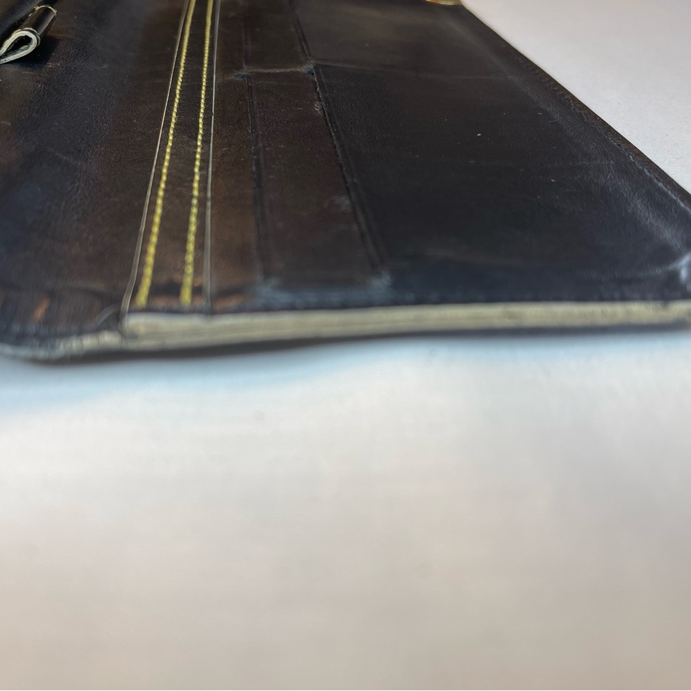 Louis Vuitton Suhali Porte-Trésor International Wallet - Picture 12 of 15